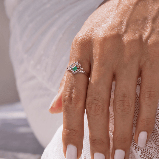 Vintage Design Emerald Ring