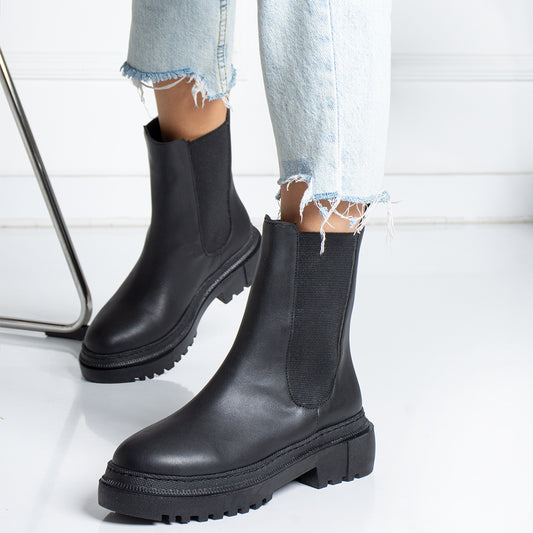 Black Chelsea Women's Boots