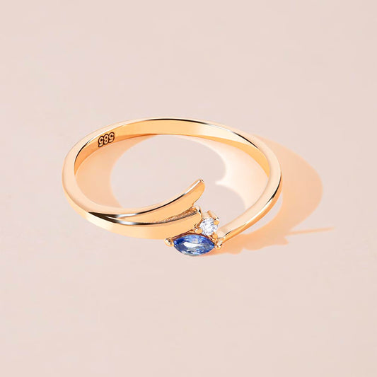 Diamnian Marquise cut sapphire ring