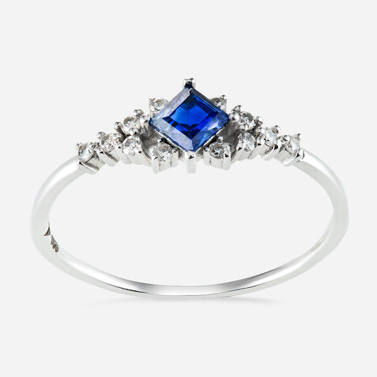 Sapphire Stone and Diamond 14k Ring